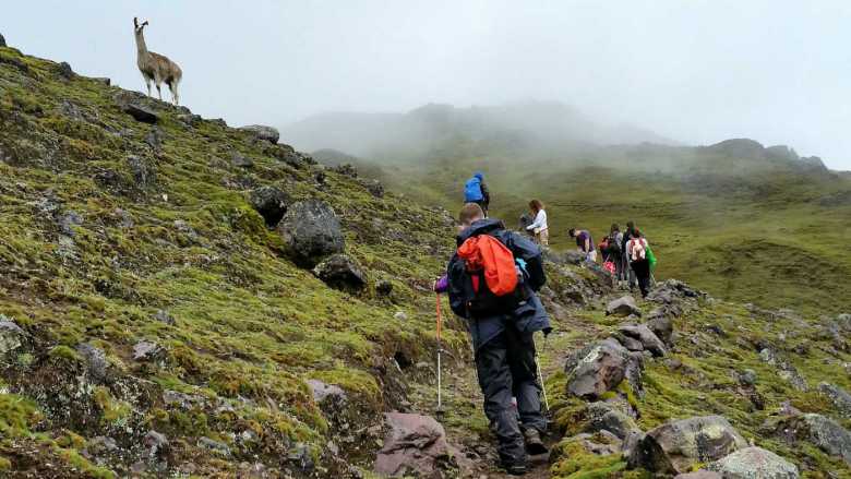 Valle de Lares Trek - Cusco - Machu Picchu