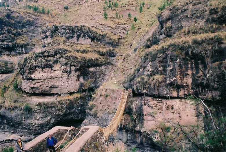 Puente colgante qeswachaka